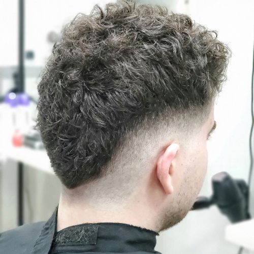 Detalle corte de pelo detras